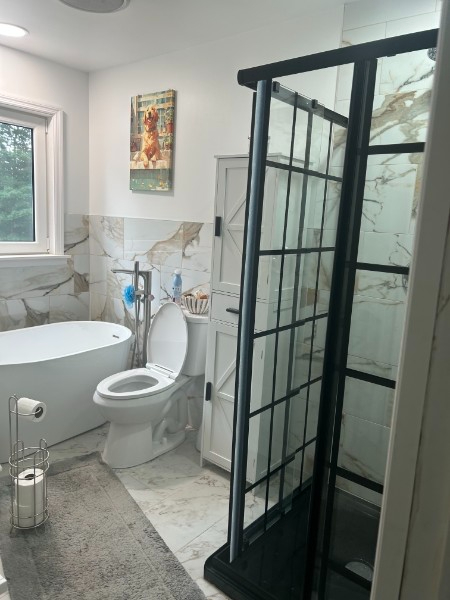 Charming, Convenient & Quiet Queensbury, NY Room - Perfect for Professionals ! - Photo 3