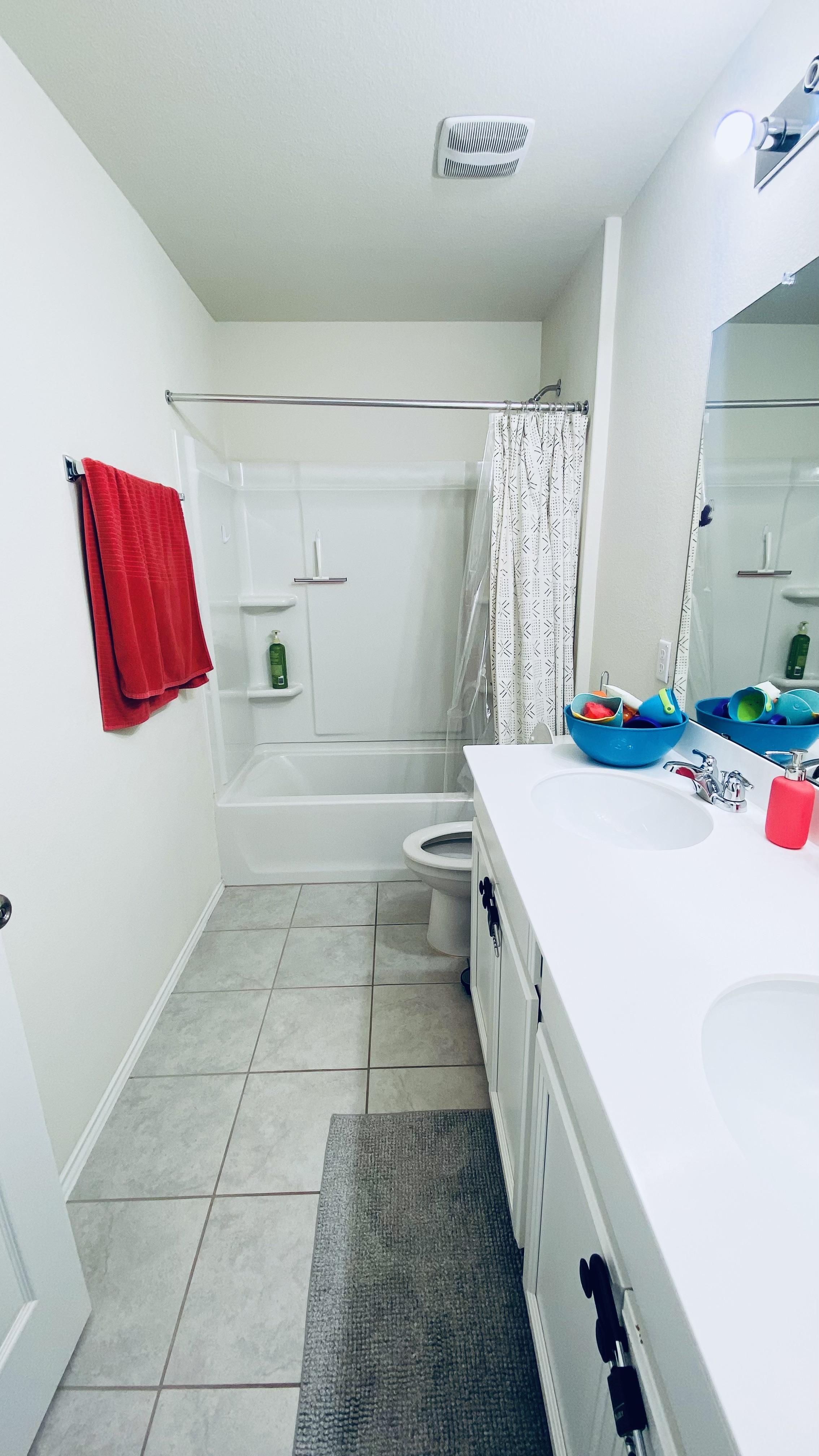 Modern 2020-Build Home * Monthly Cleaning * Near 290/130 - Photo 7