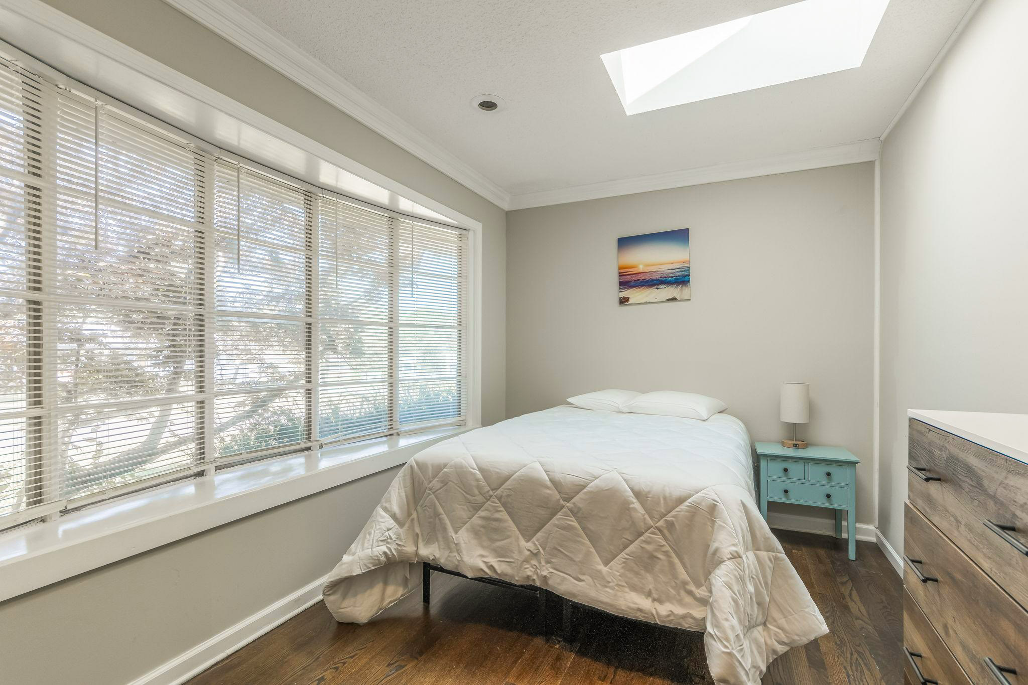 Discover this stylish home in Raytown, just minutes from 63rd St, Raytown Rd, major hospitals, emplo - Photo 7