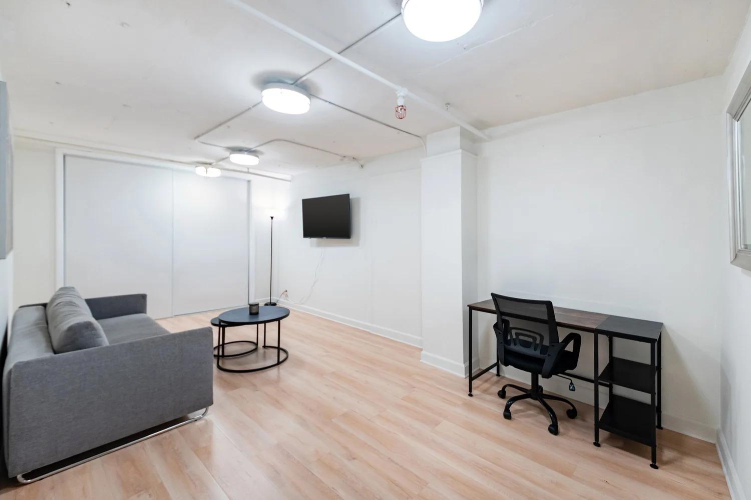 Fully furnished Private room in Co-living apartment just 5 minutes walking from UCLA - Photo 3