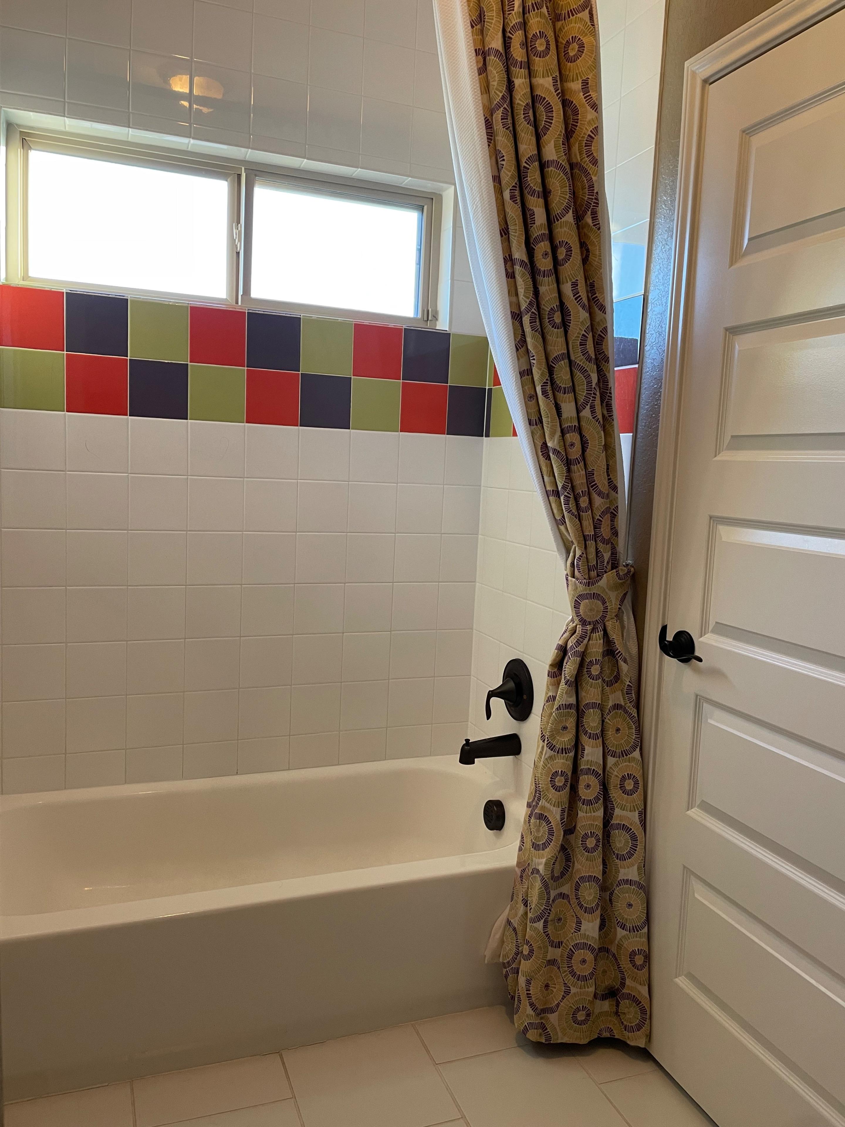 Spacious, bright, and cozy gem in Converse San Antonio - Photo 11