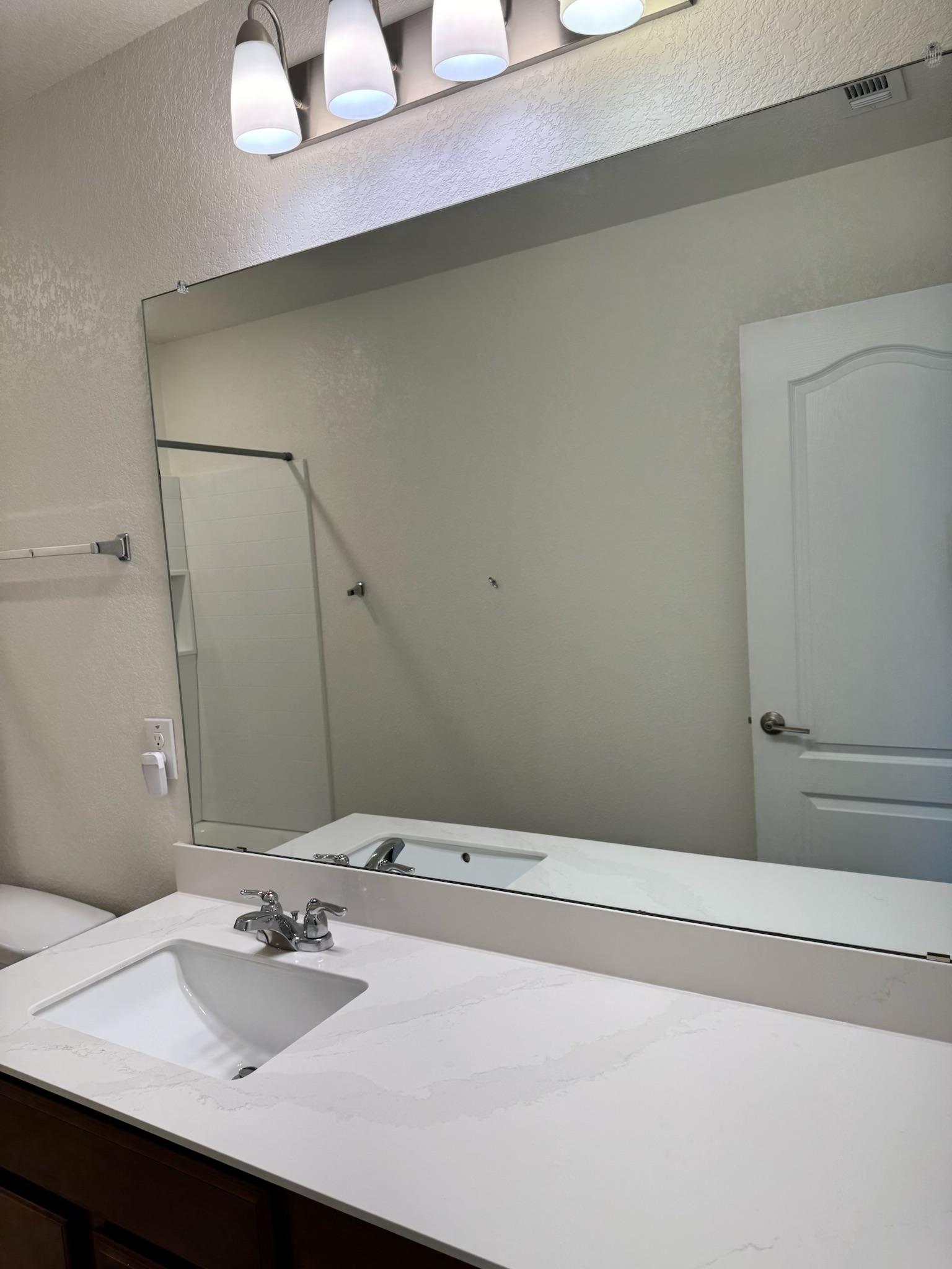 Peaceful Co-Living Near East Austin 
 Brand-New Home • All Utilities Included  • No move-in fee • Ma - Photo 3