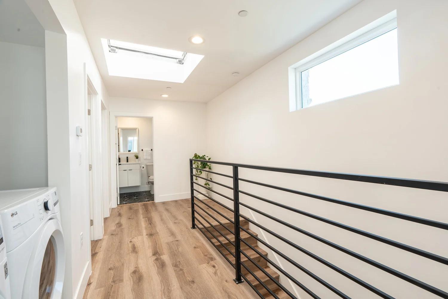 Fully furnished rooms in Co-living in West-Hollywood - Photo 4