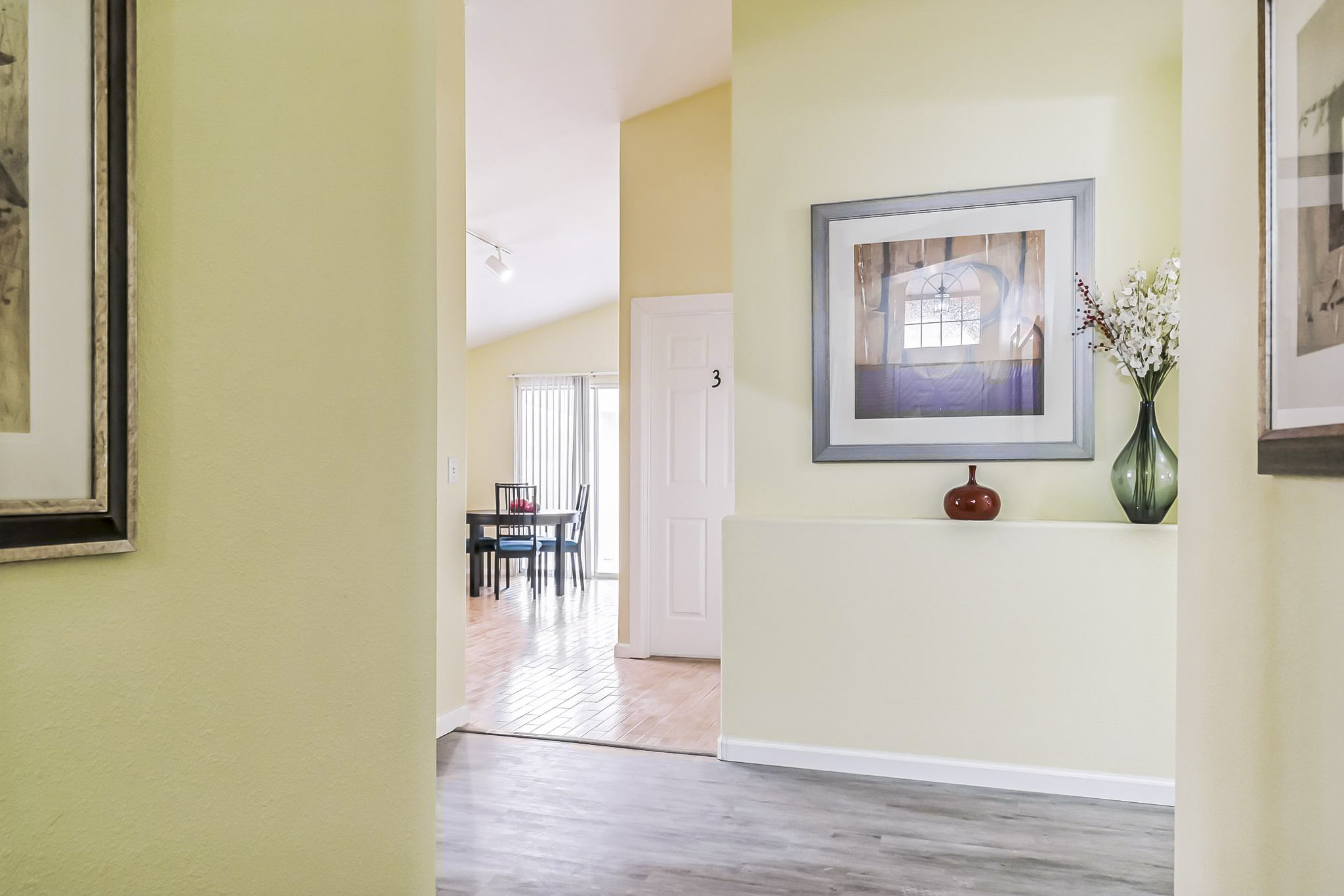 Don't Miss Out! Beautiful Rooms In North Las Vegas Now Available. - Photo 3