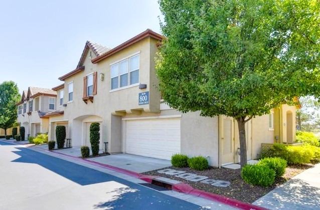 Light-Filled 2BR Retreat w/EV Charger