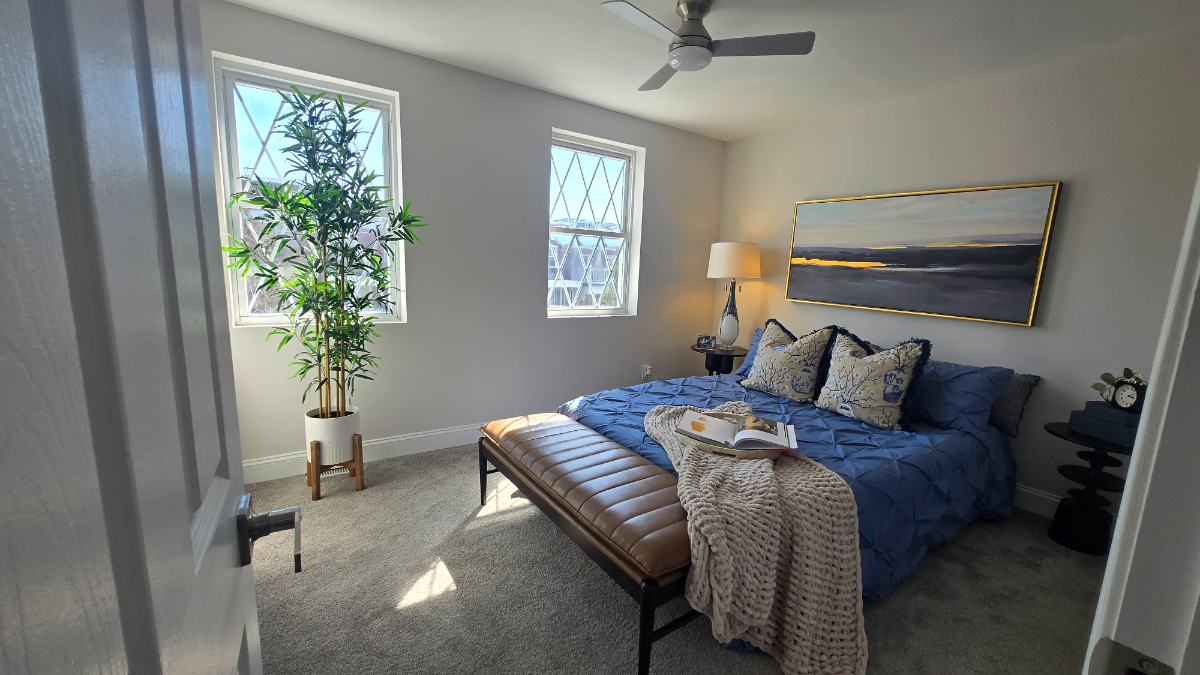 Bright & Inviting Home with King Bedroom, Open Living, and Great Location - Photo 9