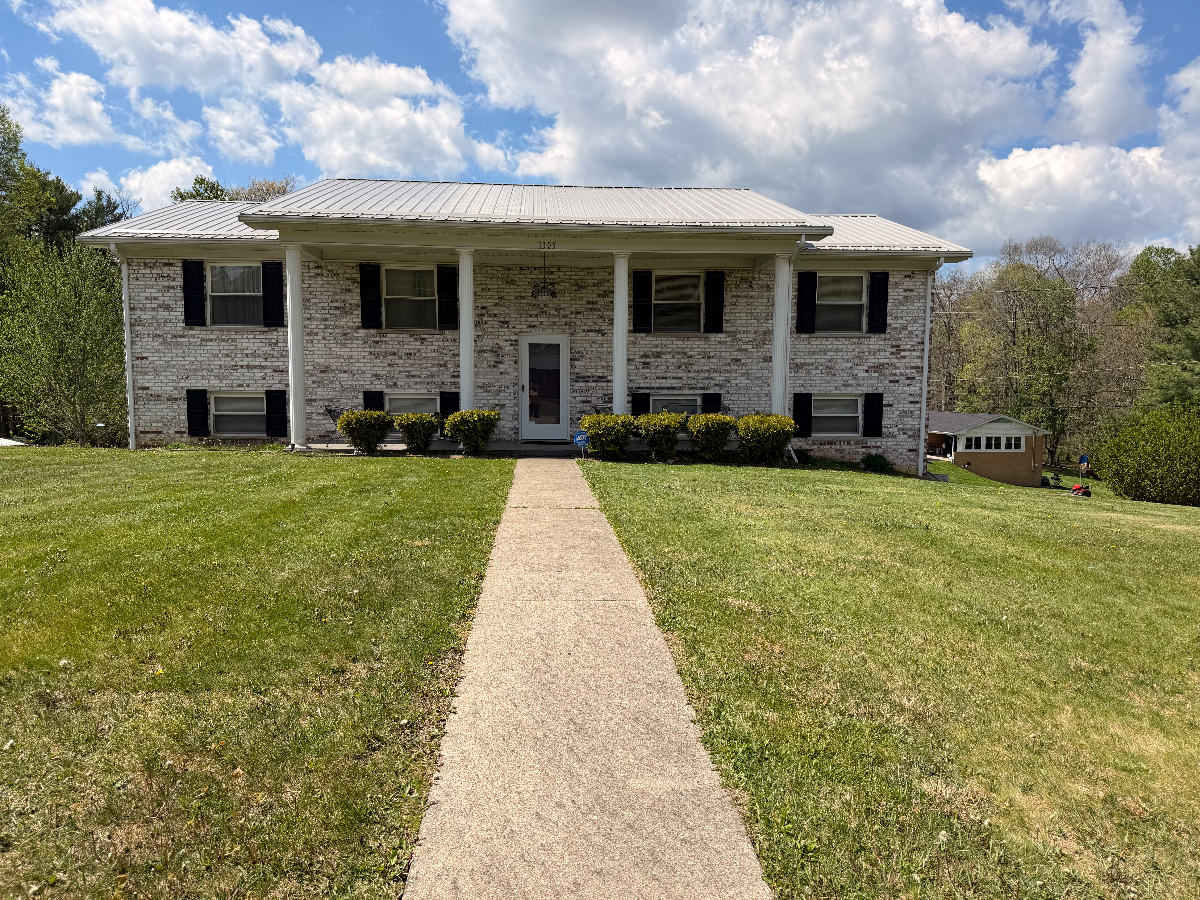 Turnkey Corporate Rental-Fully Furnished, Move-In Ready - Photo 1