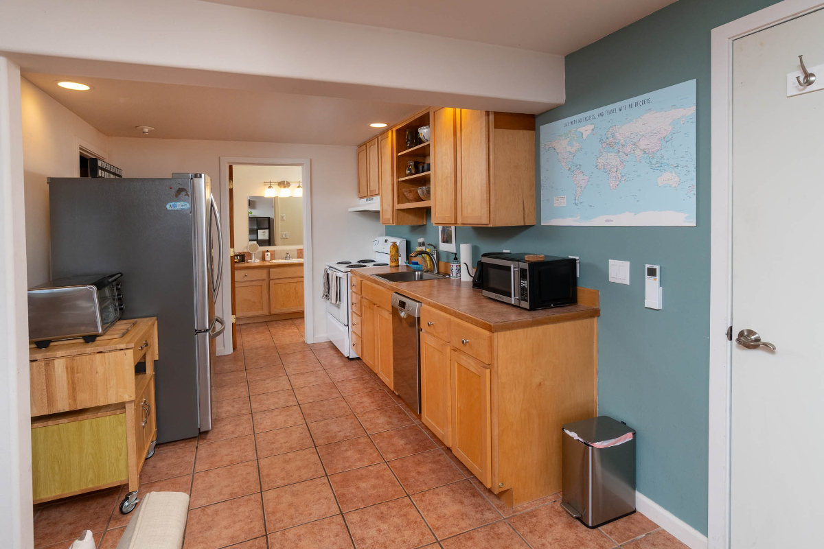 Fabulous ADU on Bend's desirable west side - Photo 4