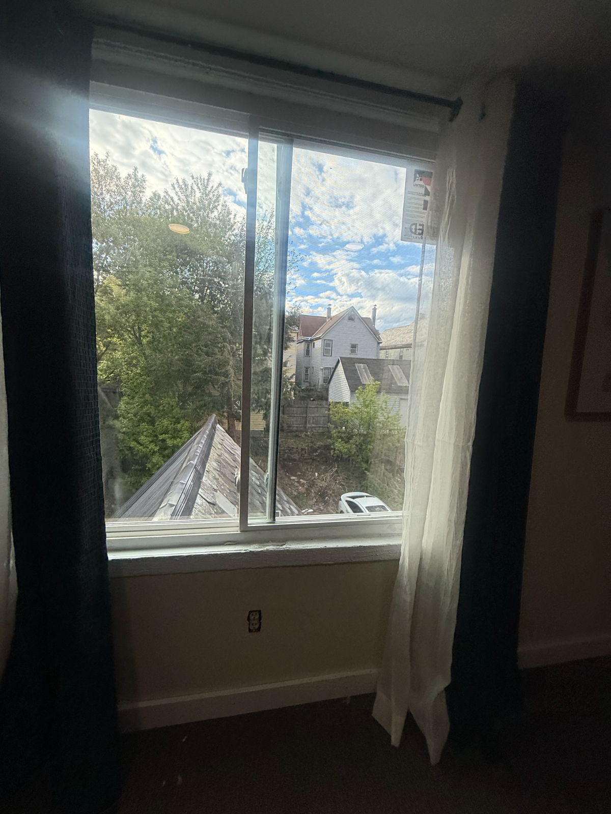 Bright Furnished One Bedroom With Skyline Views Near Hospitals And Varick Street - Photo 12