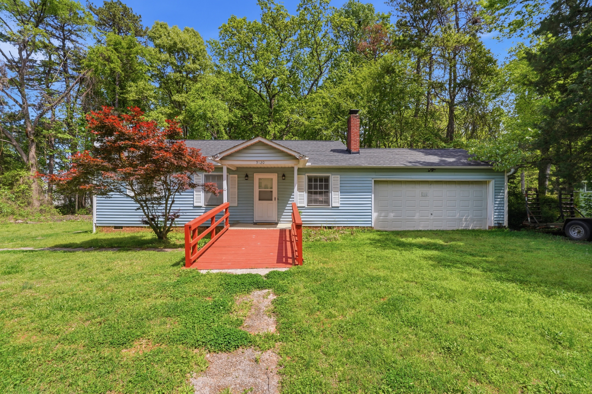 3BR Peaceful Home Retreat - Photo 4