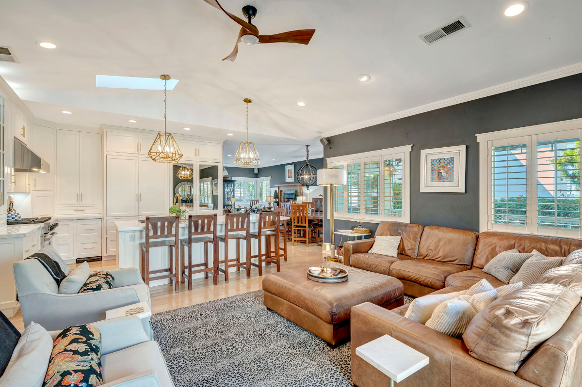Luxury Ocean view, pool/spa, 4 bedroom, 3 bath, 3 car garage, furnished - Photo 4