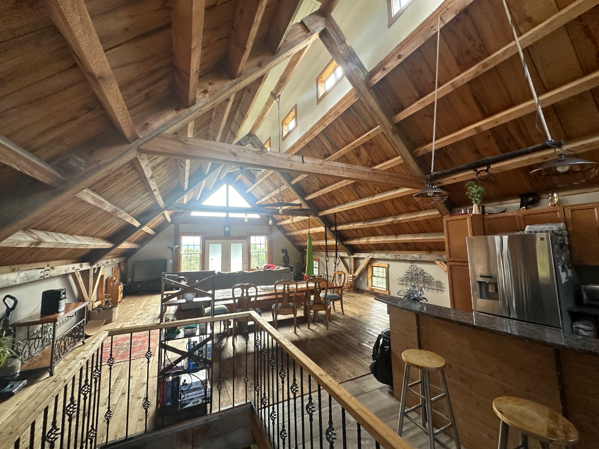 The timber  retreat. - Photo 8