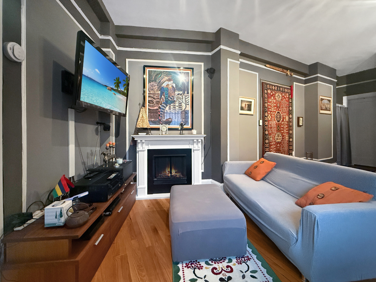 Studio w/ Smart Layout in Prime Adams Morgan Location - Photo 1