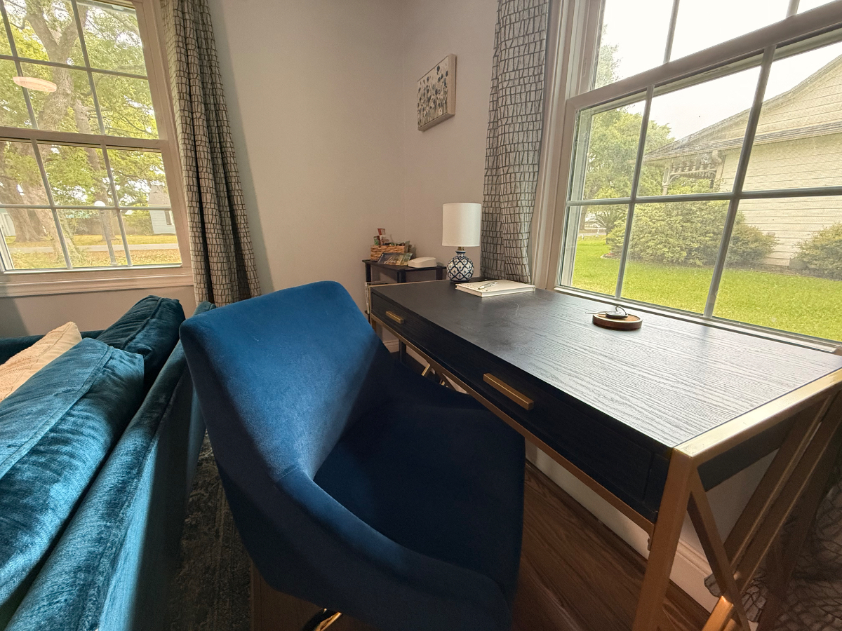 Home Away From Home - Photo 9