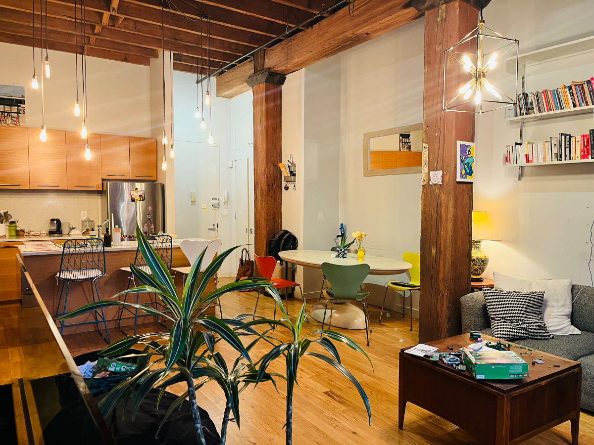 Two-bedroom gem in trendy Williamsburg, Brooklyn - Photo 9