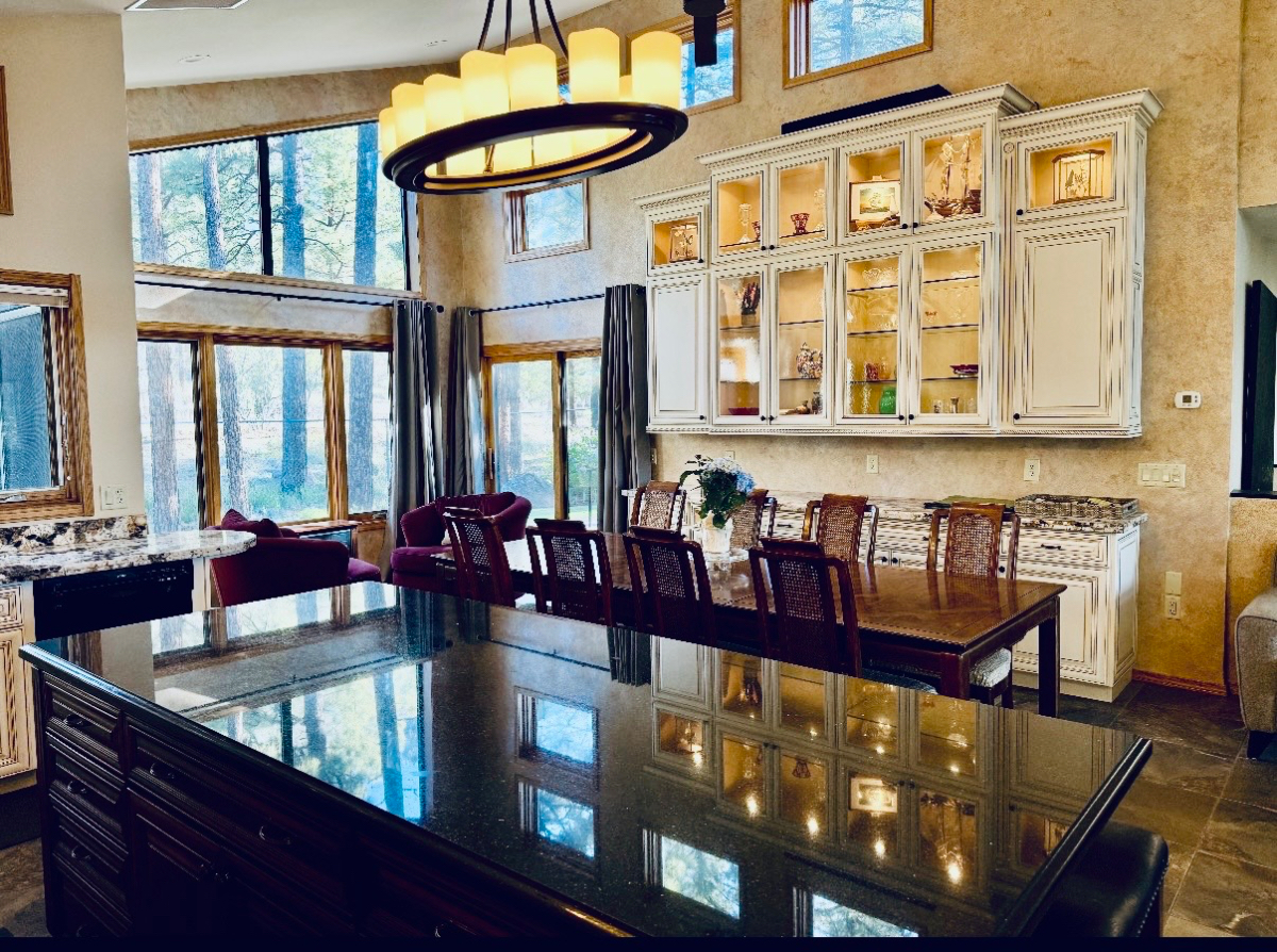 Swiss Manor on Mount Elden - Photo 5