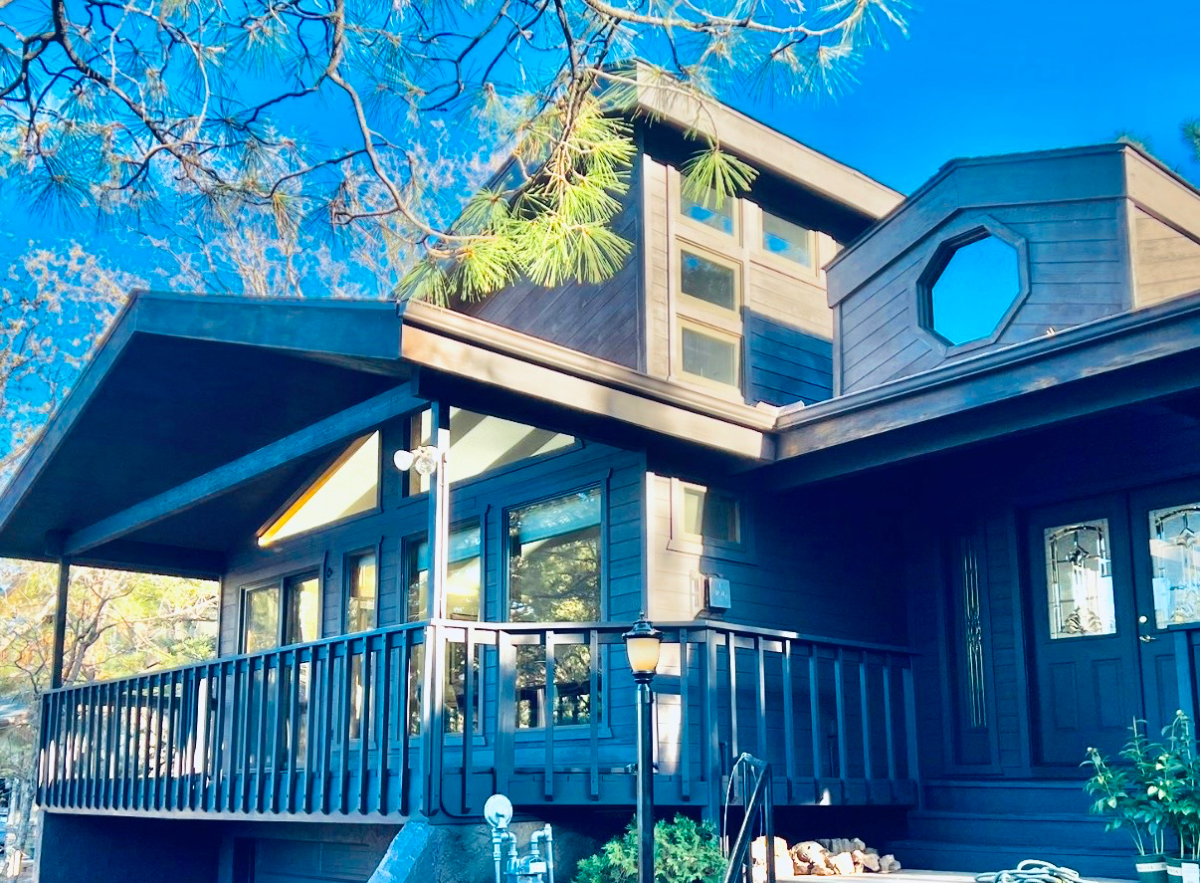 Swiss Manor on Mount Elden