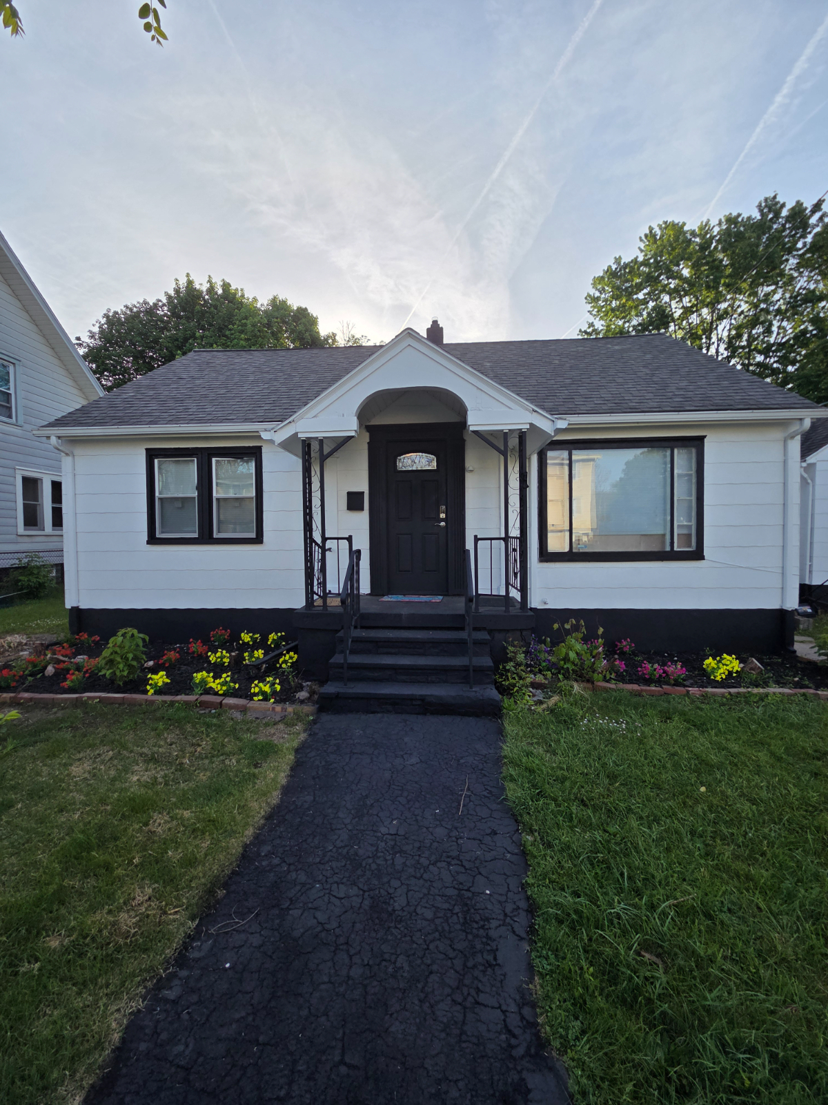 This is Alimot Proshortlet-home located in Syracuse NY that is 5 minutes drive to upstate Medical Un - Photo 10