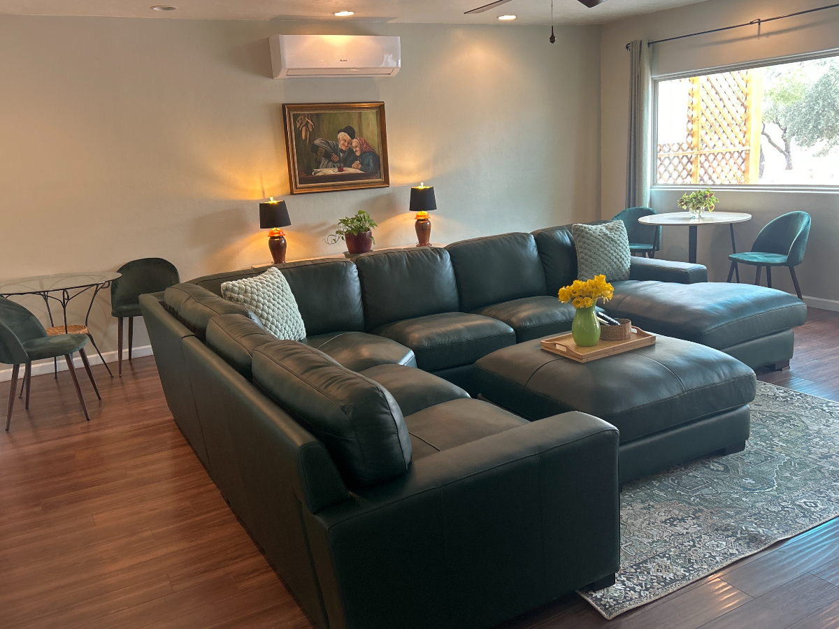 Quiet Foothills Apartment - Photo 4