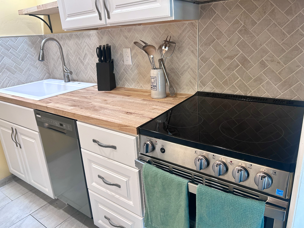 Quiet Foothills Apartment - Photo 8