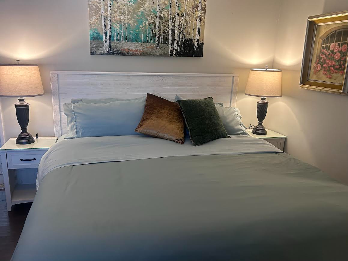 Quiet Foothills Apartment - Photo 9