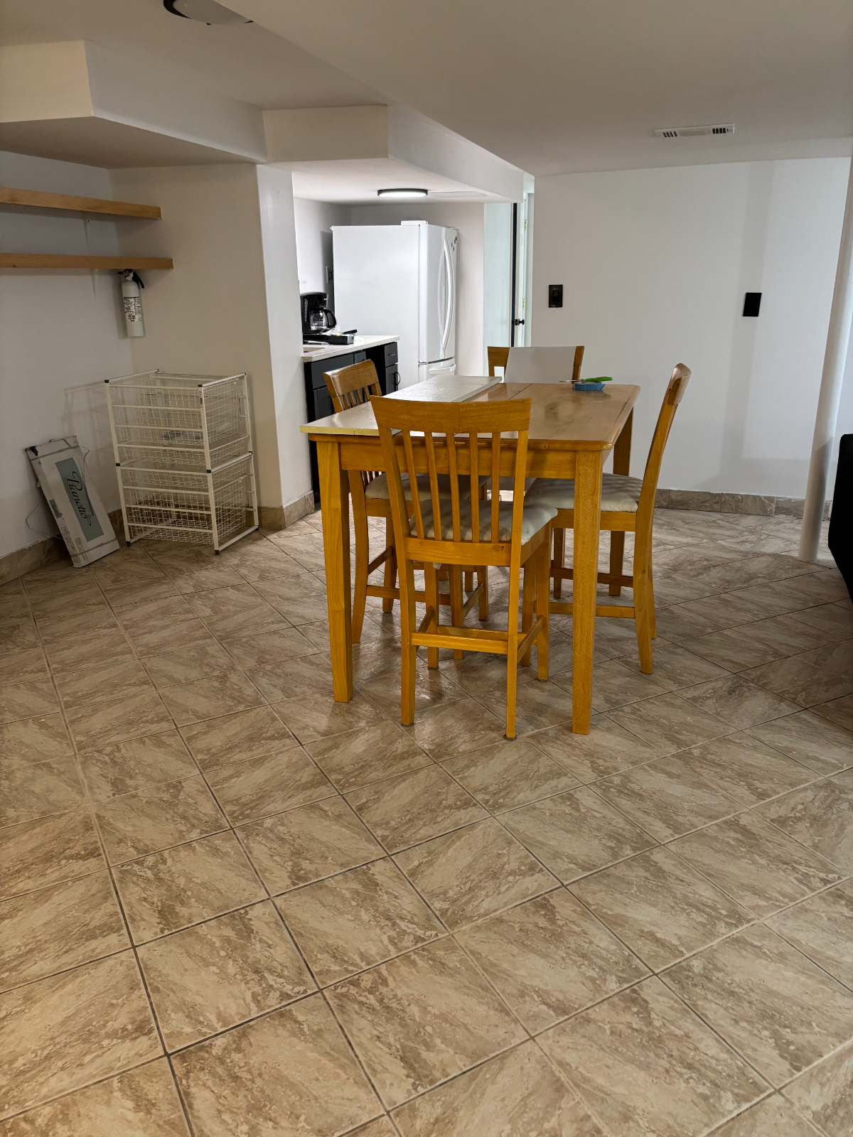Minutes to NYC. Large 1BR Apartment with Private Entrance (Female Renters ONLY) - Photo 7