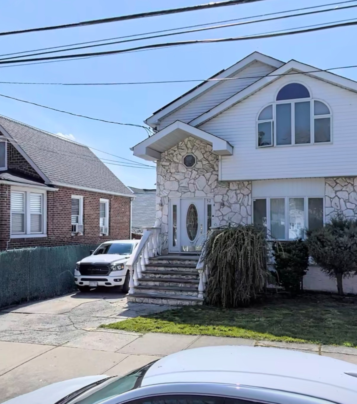 Minutes to NYC. Large 1BR Apartment with Private Entrance (Female Renters ONLY) - Photo 9