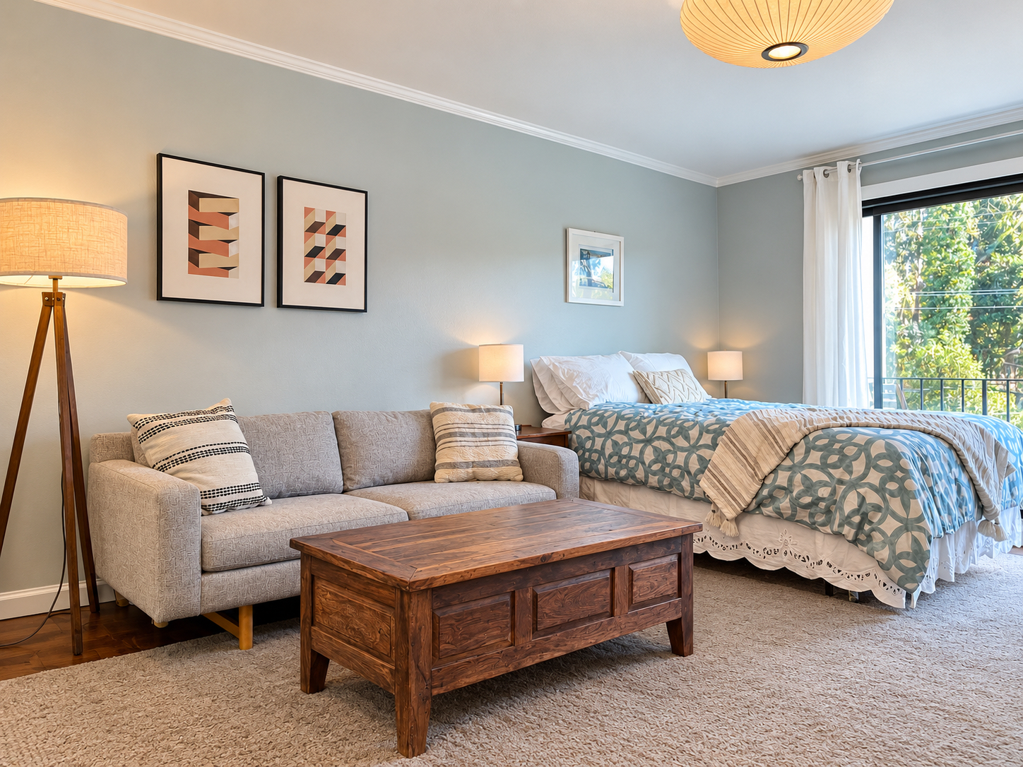 Top floor private in-law studio w/ full kitchen, easy unlimited street parking, and private in-unit laundry! - Photo 3