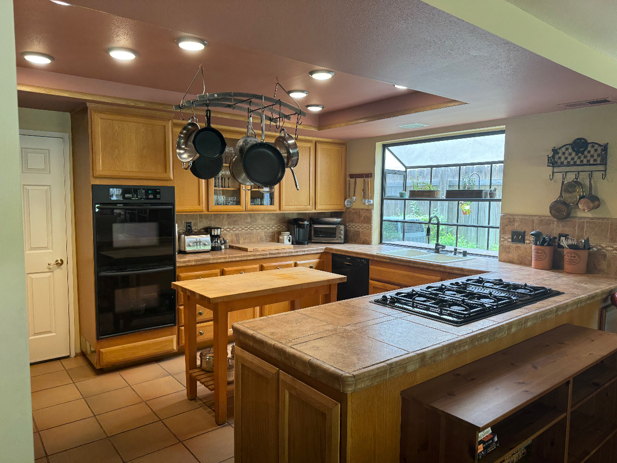 Home w/Private Pool - Near UTC, UCSD & Beaches - Photo 6