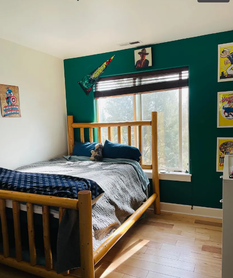 4-bdrm, 2.5 bath, pet-friendly, Easy Access to downtown, centrally located, close to Mt Bachelor - Photo 5