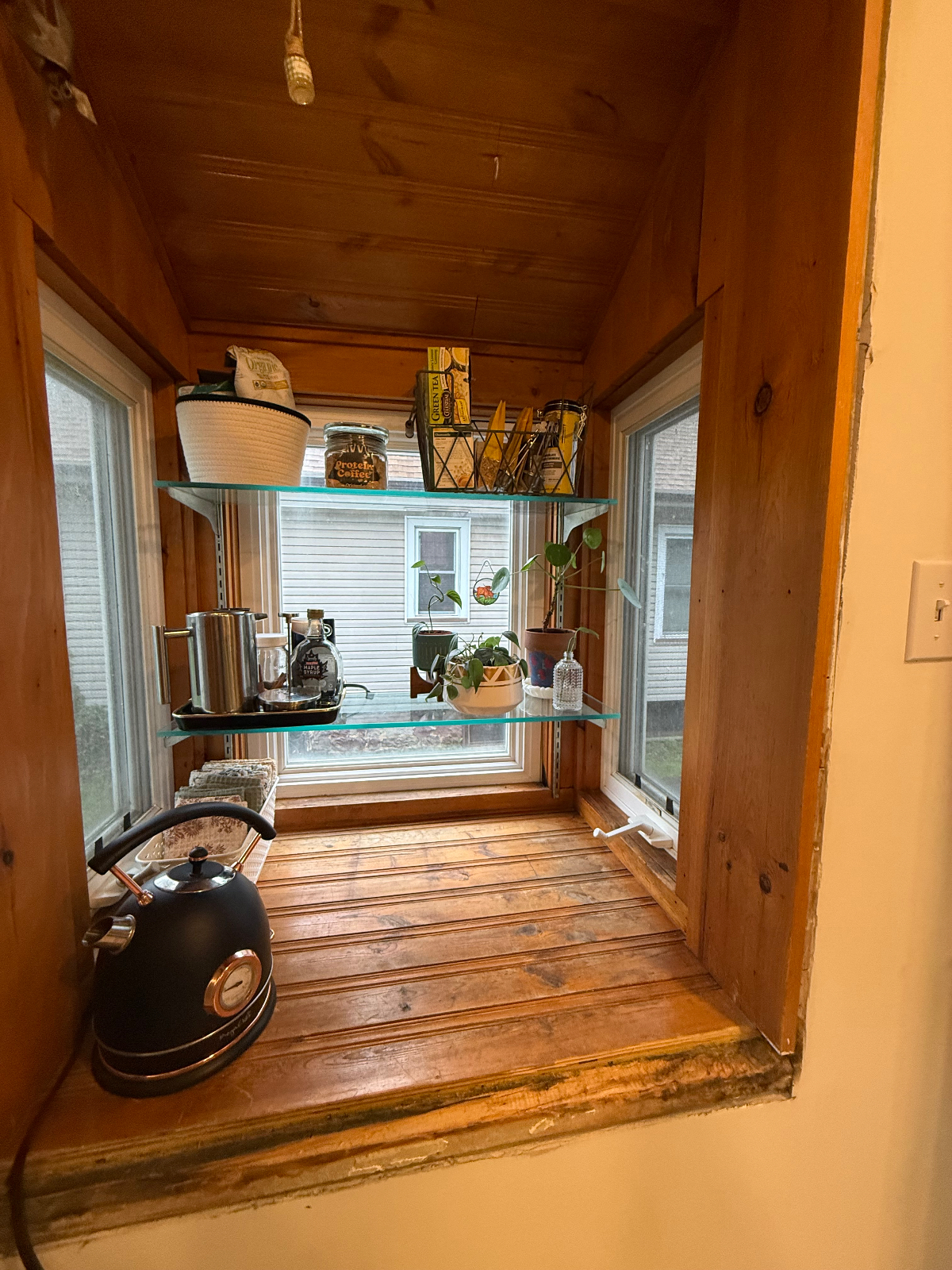 Charming Cottage in NWV - Photo 5