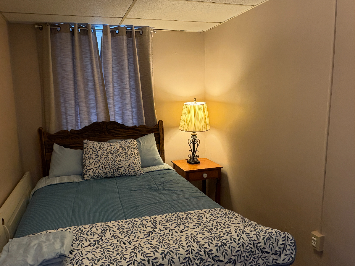 One Bedroom Apartment in History's Home Town Apt 1 - Photo 3