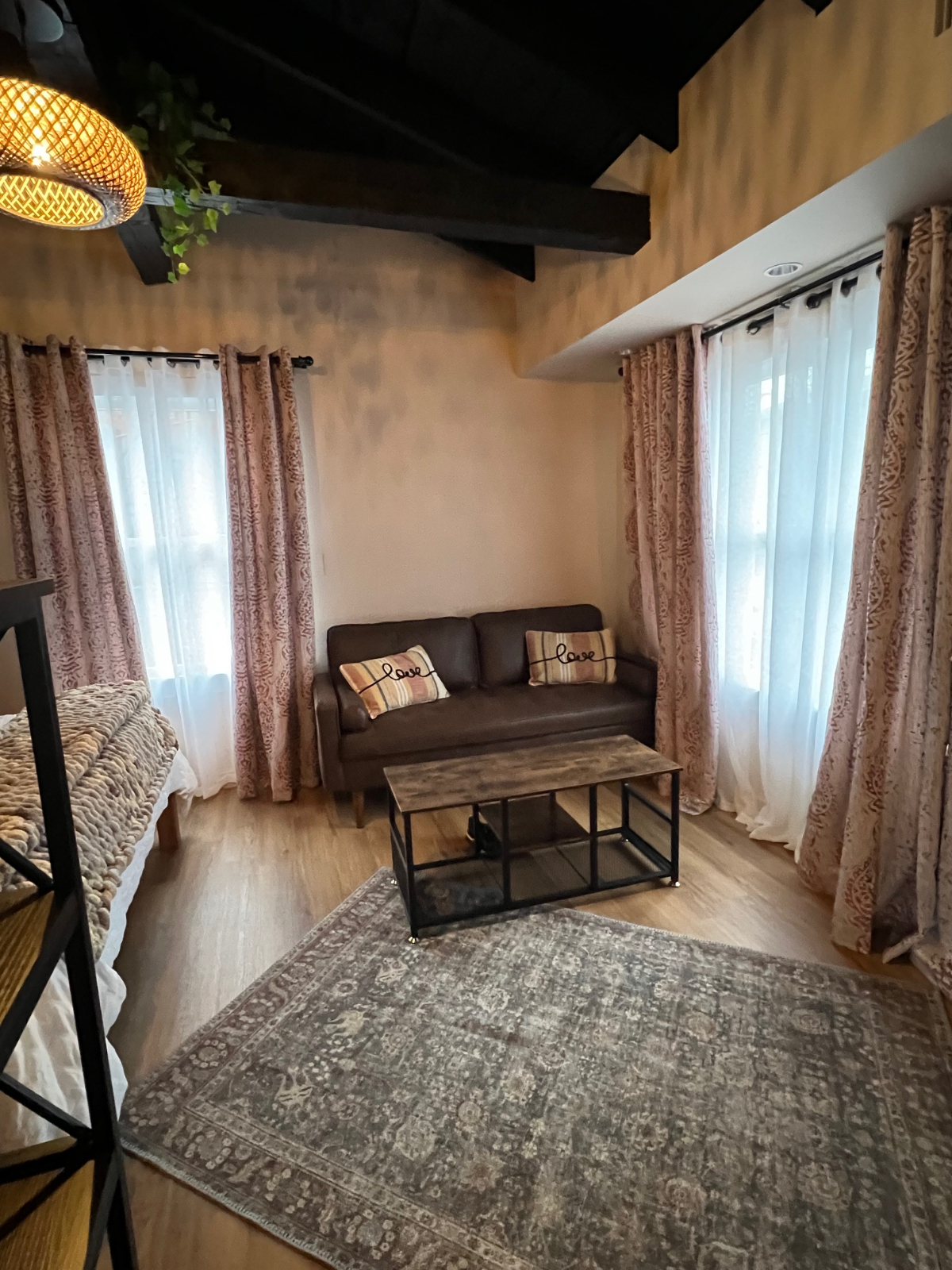 The Wine House - Photo 10
