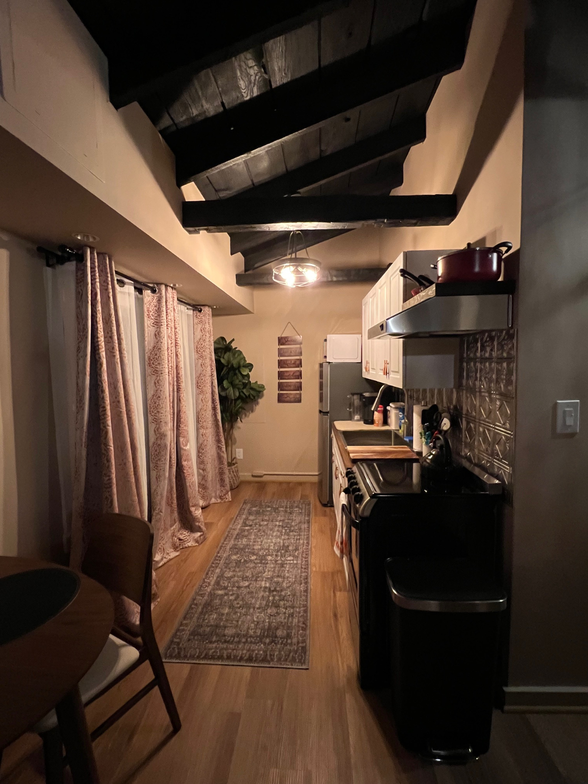The Wine House - Photo 12