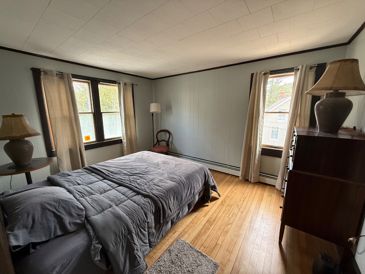 Newly Refurbished 'Cure Cottage', 10 minute walk from Main Street - Photo 9