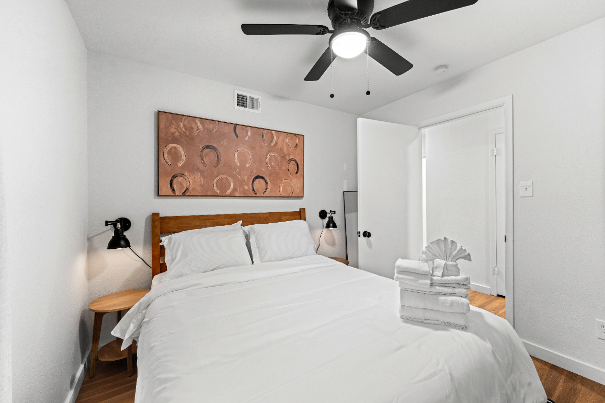 Beautiful 3BR Retreat in Irving Pets Welcome - Photo 4