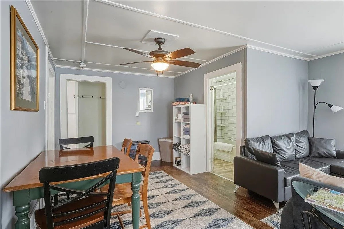Downtown Johnson Apartment - Close to Copley, Vermont State University - Photo 1