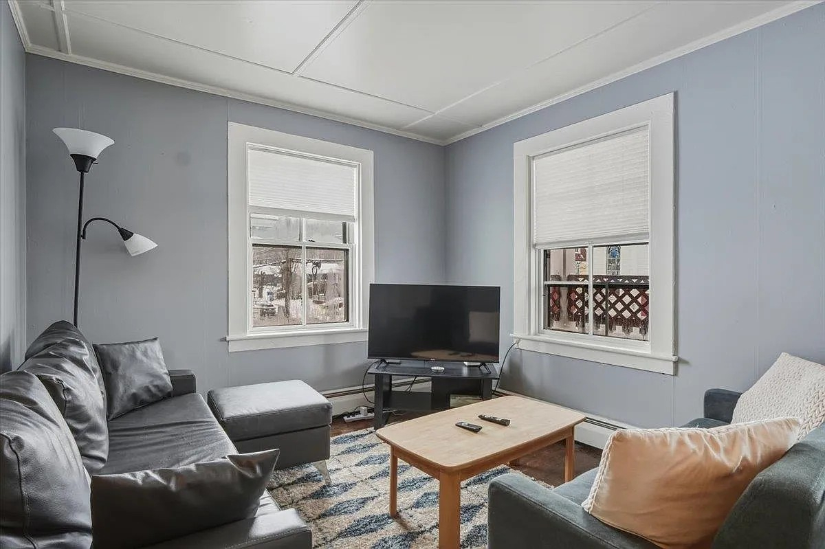 Downtown Johnson Apartment - Close to Copley, Vermont State University - Photo 6