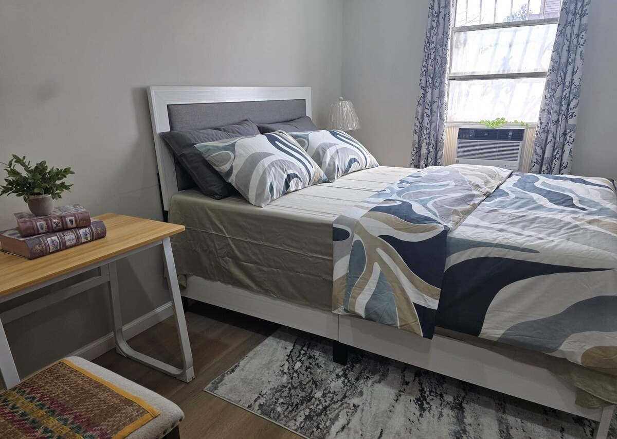Comfortable, Modern 2BR Bronx,NYC Stay with Fast WiFi & Easy City Access - Photo 12