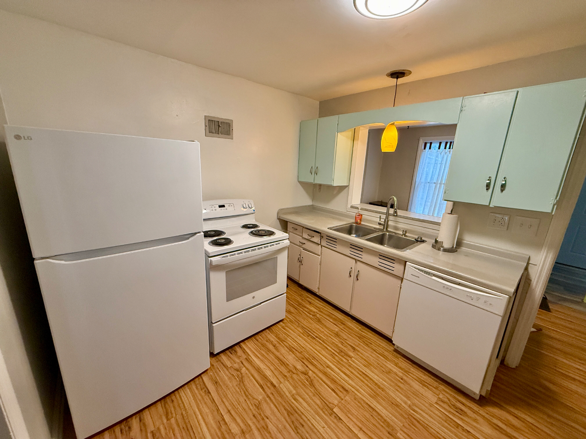1559 Holderby Road Huntington WV - Photo 8