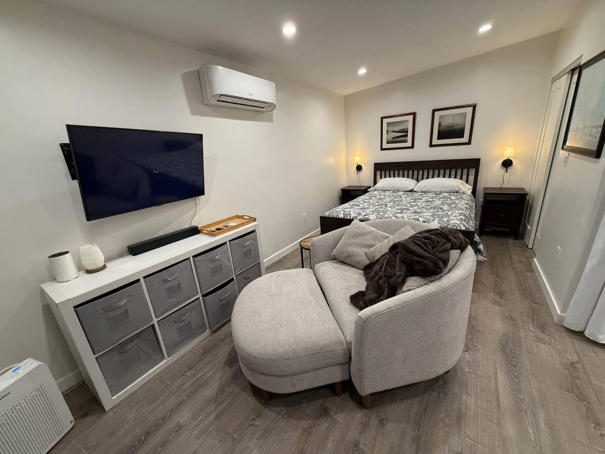Studio Guesthouse in PicFair Village - Photo 4