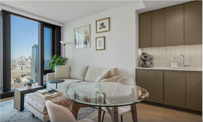 Luxury 1BR in Downtown Brooklyn - Skyline Views, Fully Furnished - Photo 4