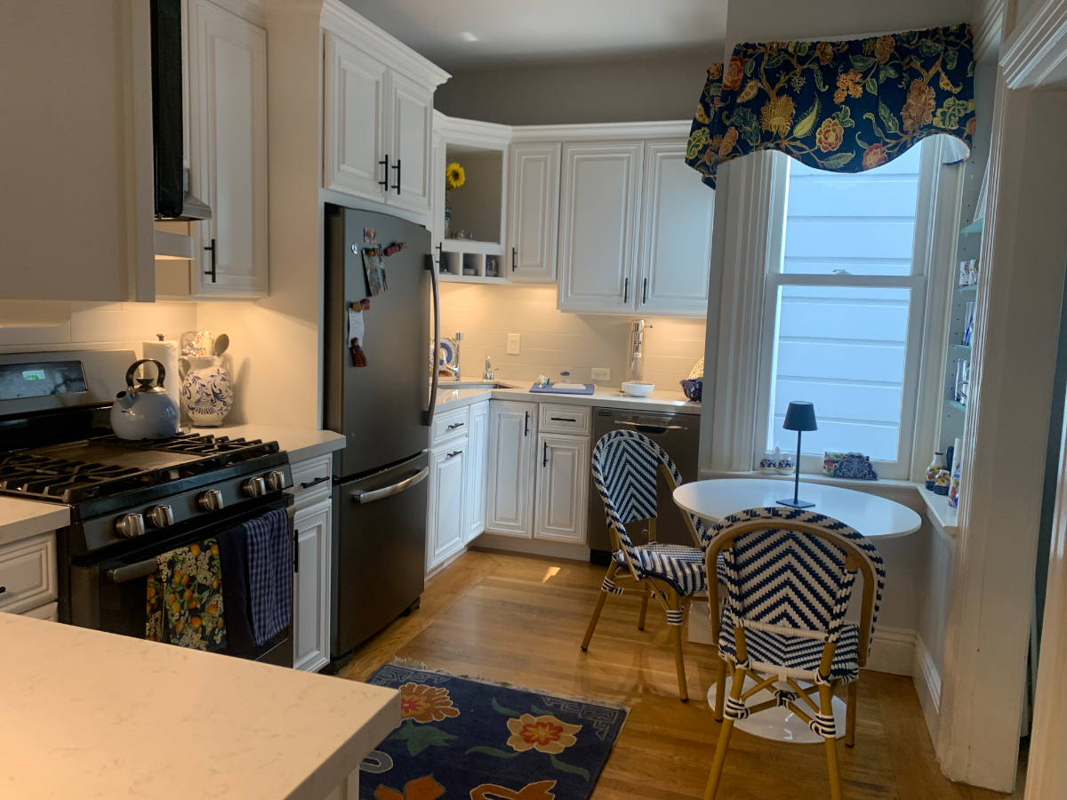 Quiet, Vintage, Victorian Flat - Photo 6