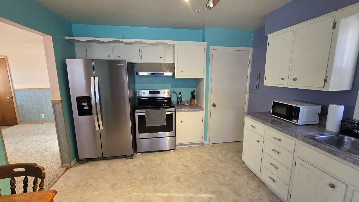 Quaint 3 bedroom rental - Photo 4