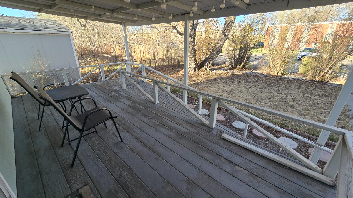 Quaint 3 bedroom rental - Photo 9