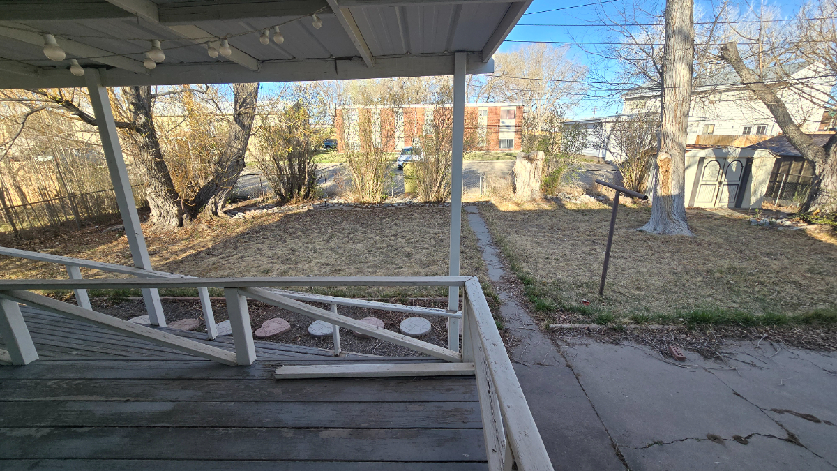 Quaint 3 bedroom rental - Photo 10