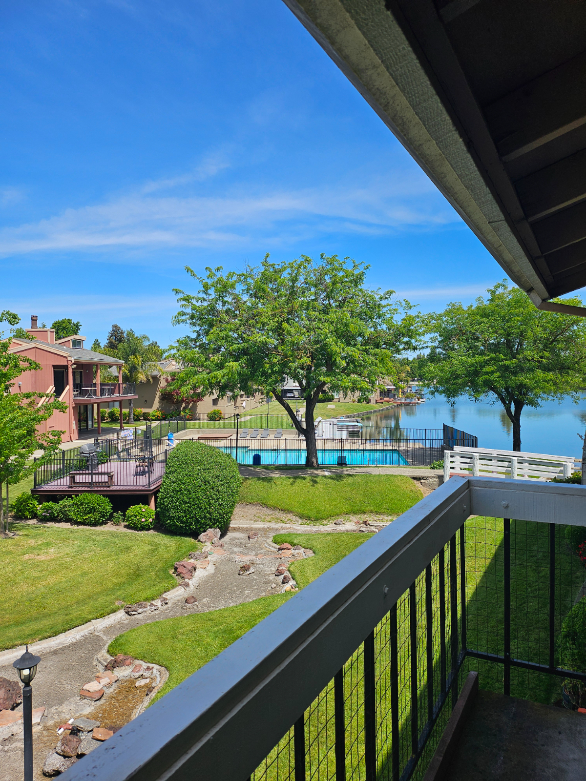 Gated Townhouse on Lake - Photo 2