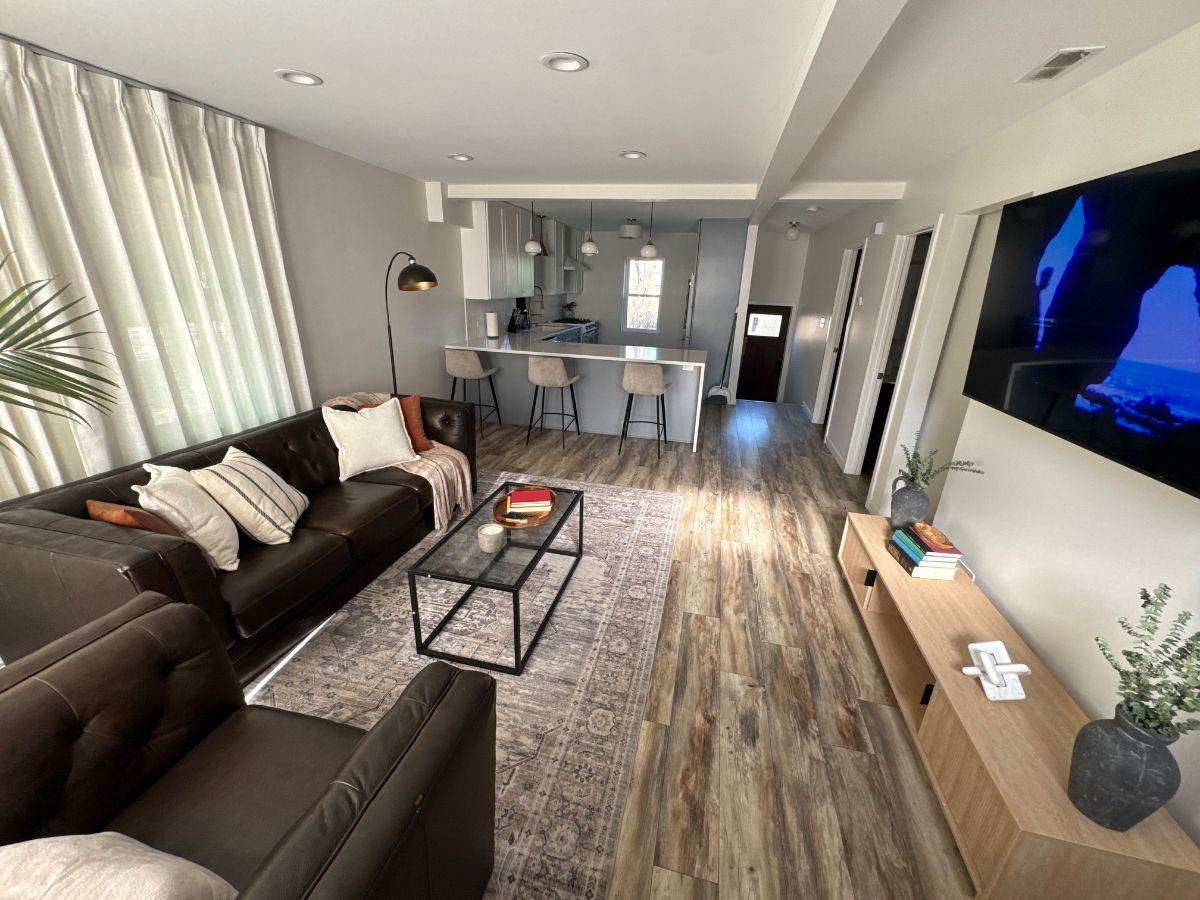Designer 3BR Retreat I Fully Furnished, Modern & Move-In Ready - Photo 2