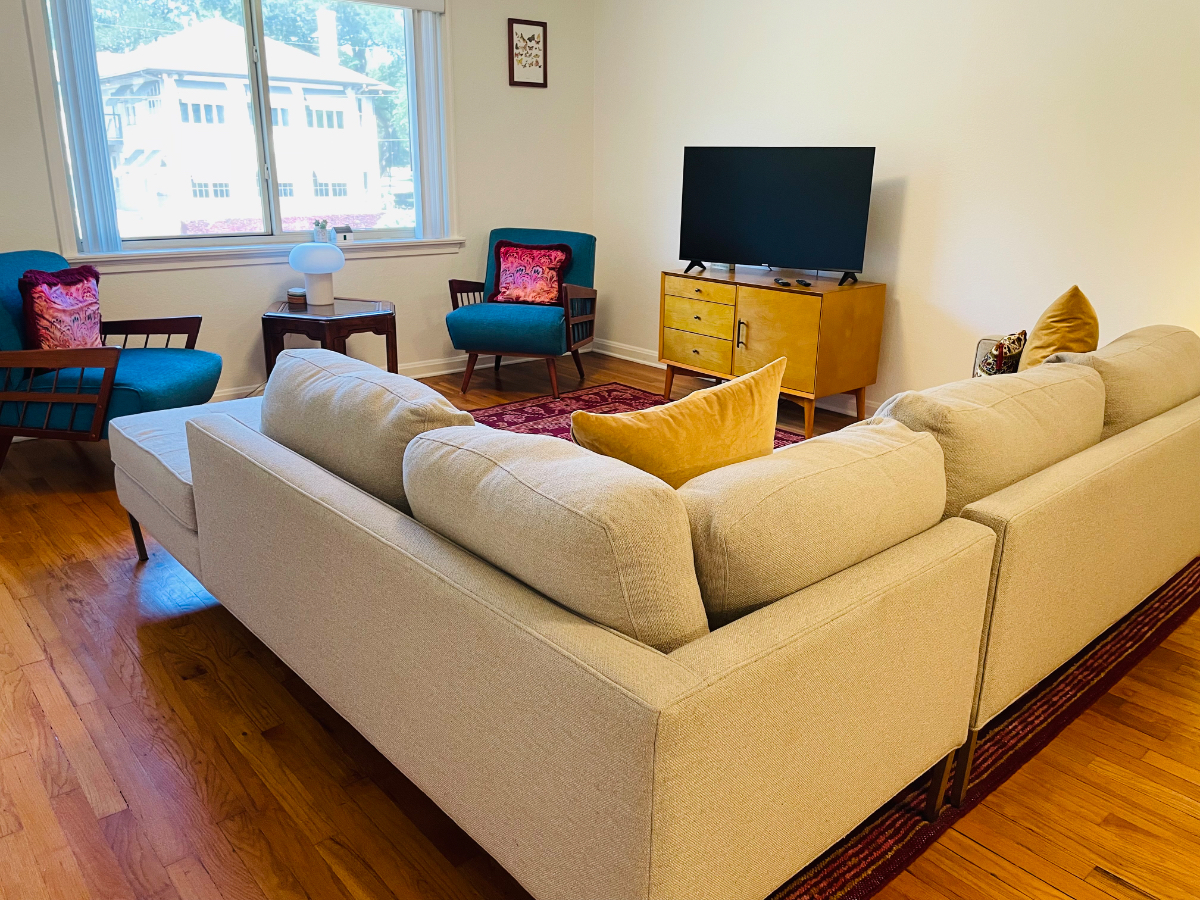 Charming Aparment, Clarksville Austin, TX - Photo 3
