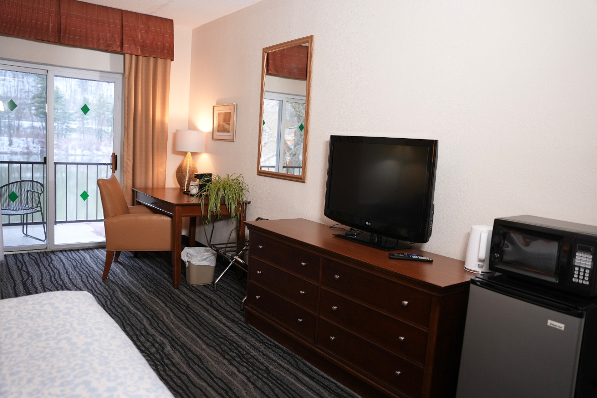 Kiteville Owego - Comfortable Studio Apartments with Flexible Living - Photo 6